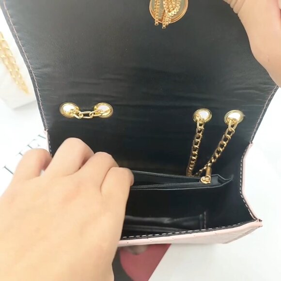 Designer Look Pink Quilted HandBag - Picture 5 of 5